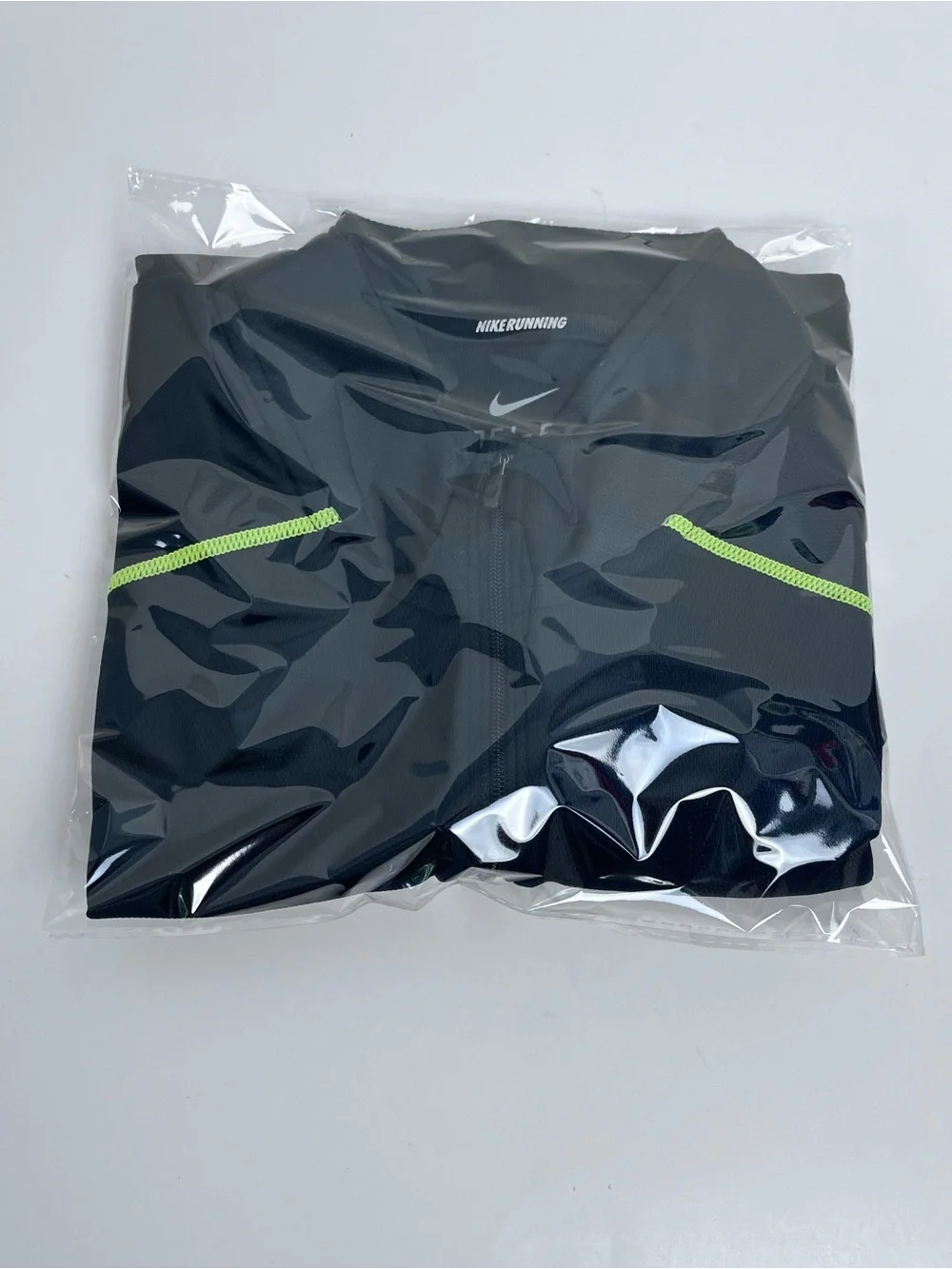 Nike Running Women's Dri-Fit 1/4 Zip Lightweight Performance Top Size M; Active